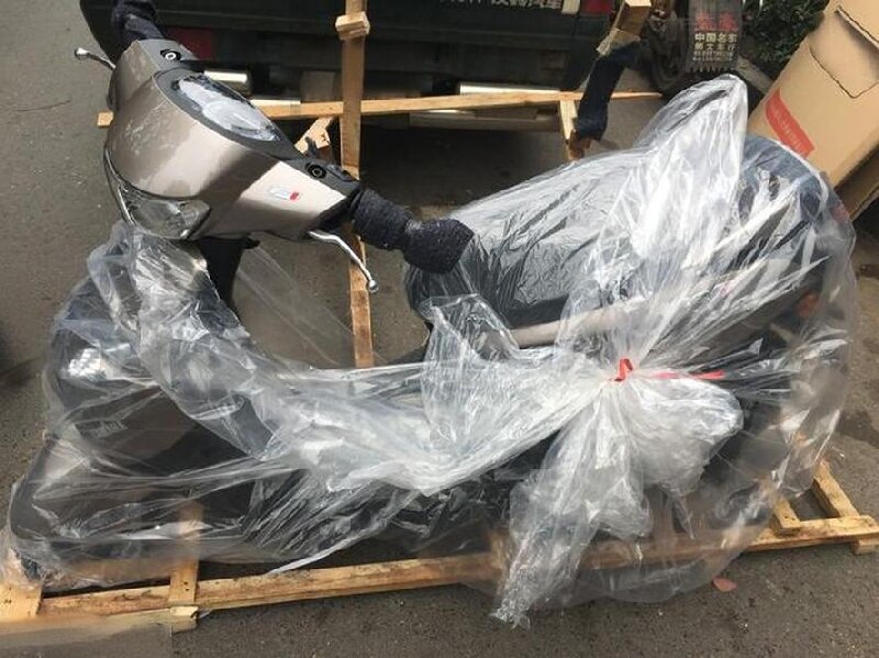 溫州到烏魯木齊頭屯河區(qū)物流公司